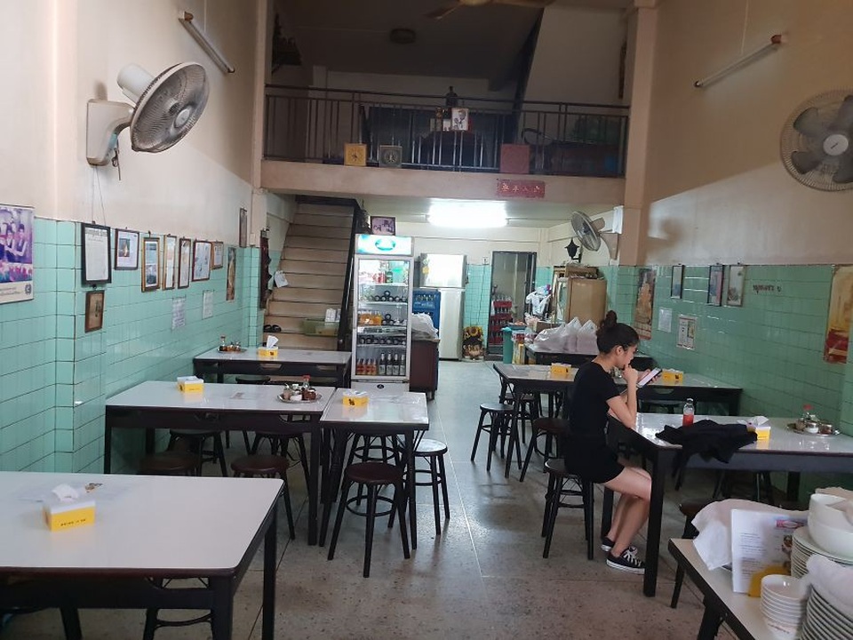 Đến thăm quán ăn đường phố duy nhất ở Bangkok nhận được sao Michelin - 6