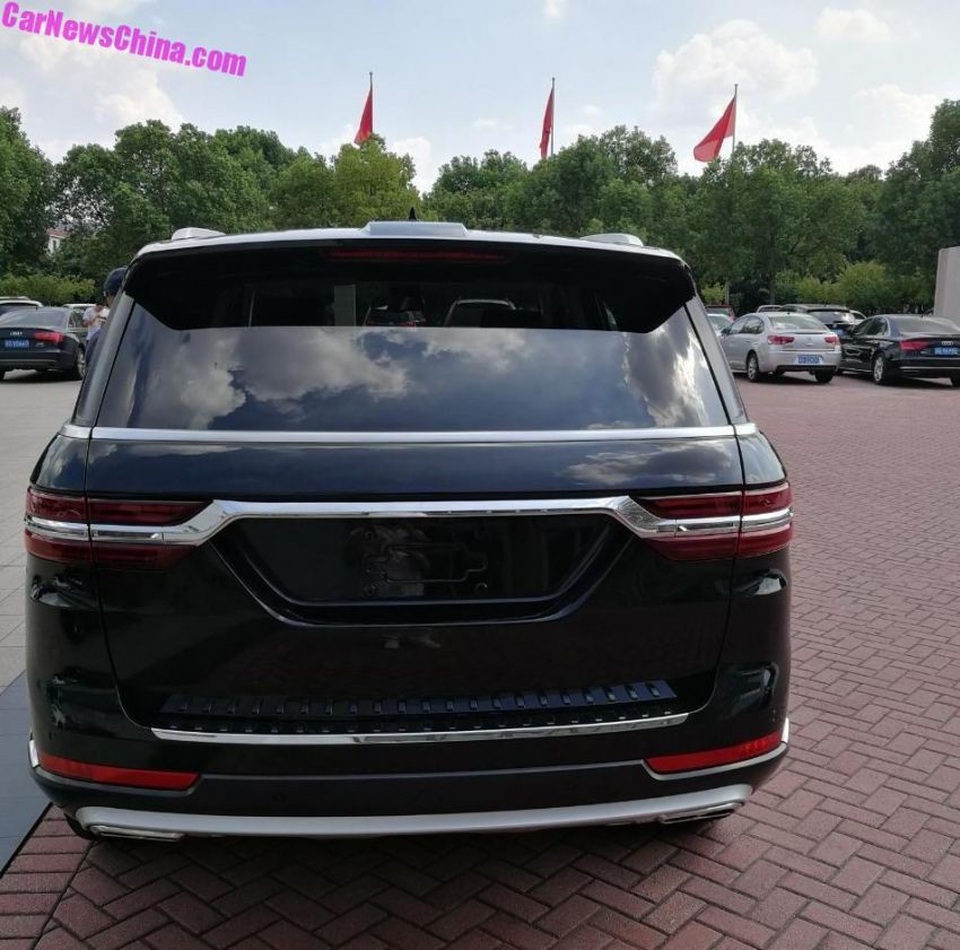 Hãng ô tô Trung Quốc Zotye miệt mài ra xe giống các thương hiệu nổi tiếng - 6 Hãng ô tô Trung Quốc Zotye miệt mài ra xe giống các thương hiệu nổi tiếng - 6