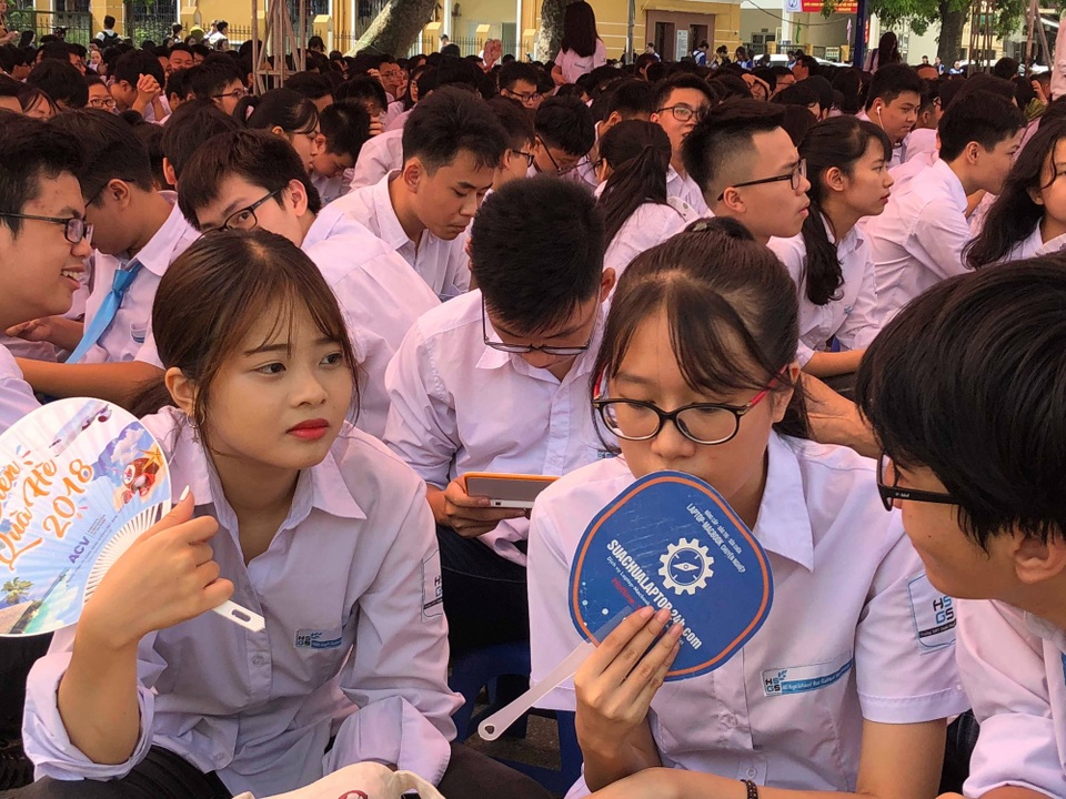 “Bí quyết” của ngôi trường THPT có tới 238 huy chương khu vực và quốc tế - 3
Học sinh trường THPT chuyên Khoa học tự nhiên - ĐH KHTN - ĐH QGHN