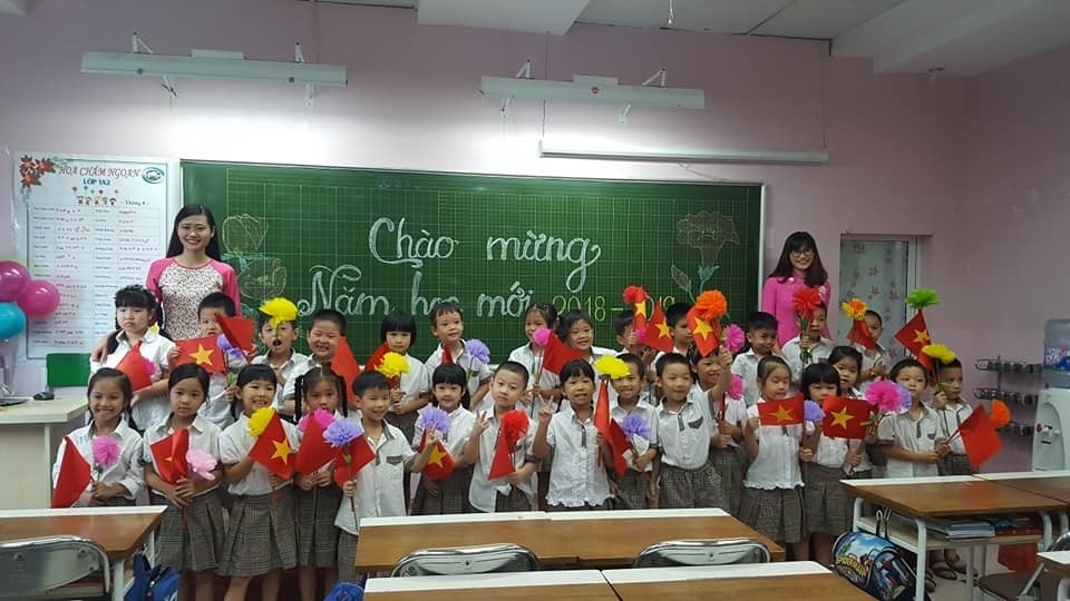 Học trò cả nước náo nức trong lễ khai giảng - 16 Học trò cả nước náo nức trong lễ khai giảng - 16