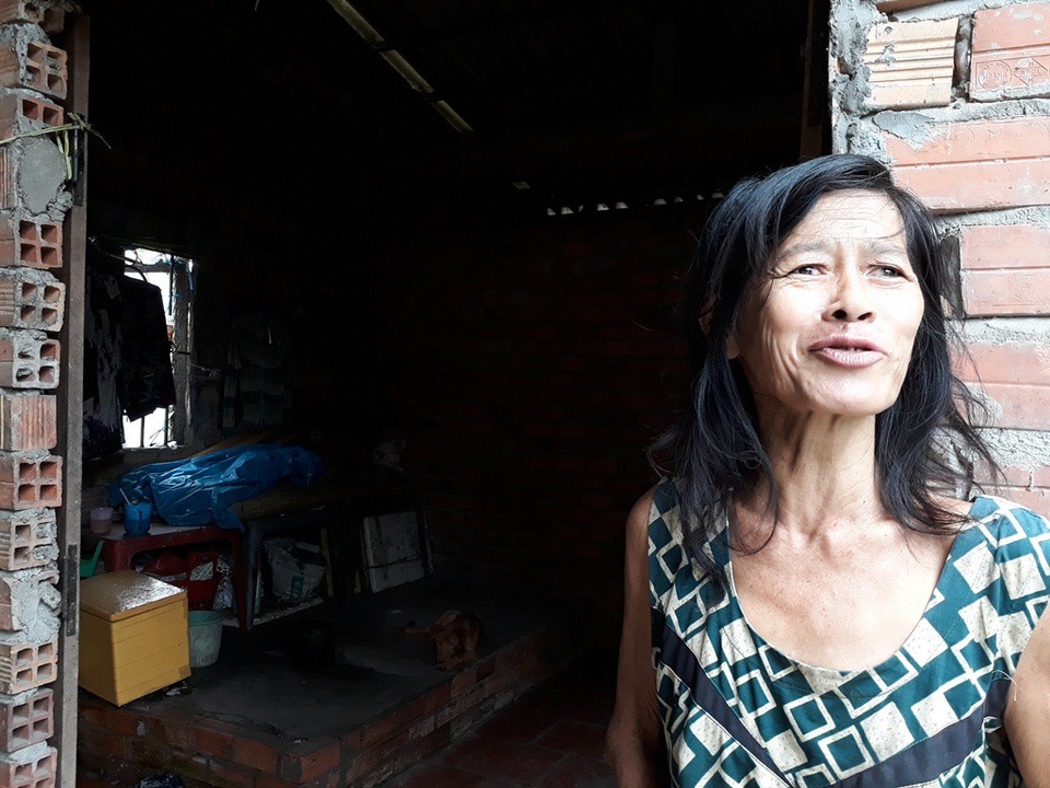 "Nhà tôi không khác trại tâm thần, ngày nào tôi cũng bị chúng nó đánh" - 3 Trong tất cả các người con của bà Sa thì bà Cao Mỹ Dung bị tâm thần nặng nhất