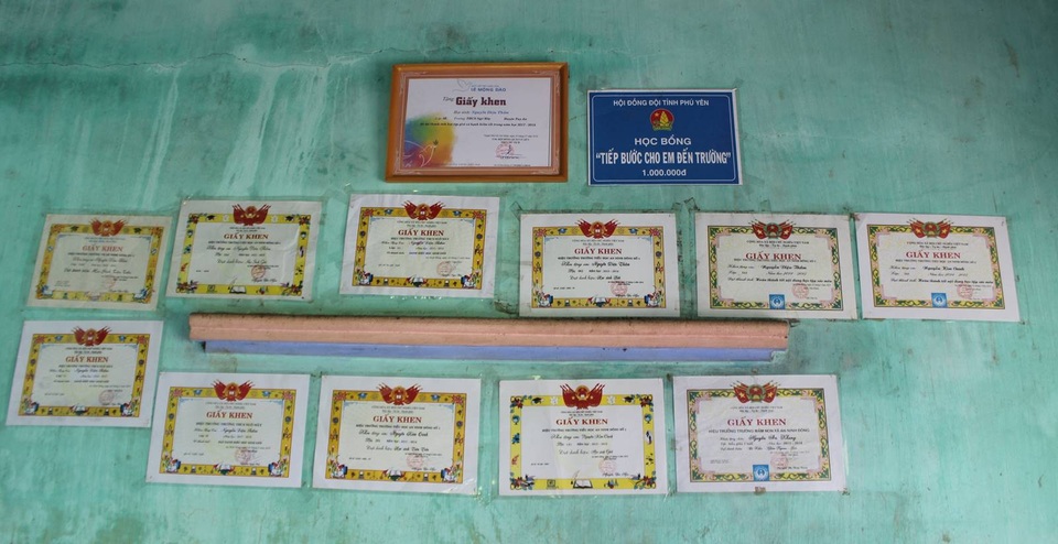 Cha mất vì ung thư, mẹ mắc bệnh tim nặng, 3 con sống trong khốn khó - 8 Cha mất vì ung thư, mẹ mắc bệnh tim nặng, 3 con sống trong khốn khó - 8