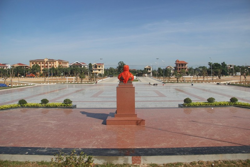 
Tượng lãnh tụ Cuba được dựng ở trung tâm công viên.
