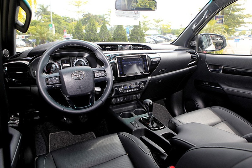 Toyota Hilux mới có gì cạnh tranh cùng các đối thủ? - 8 Toyota Hilux mới có gì cạnh tranh cùng các đối thủ? - 8
