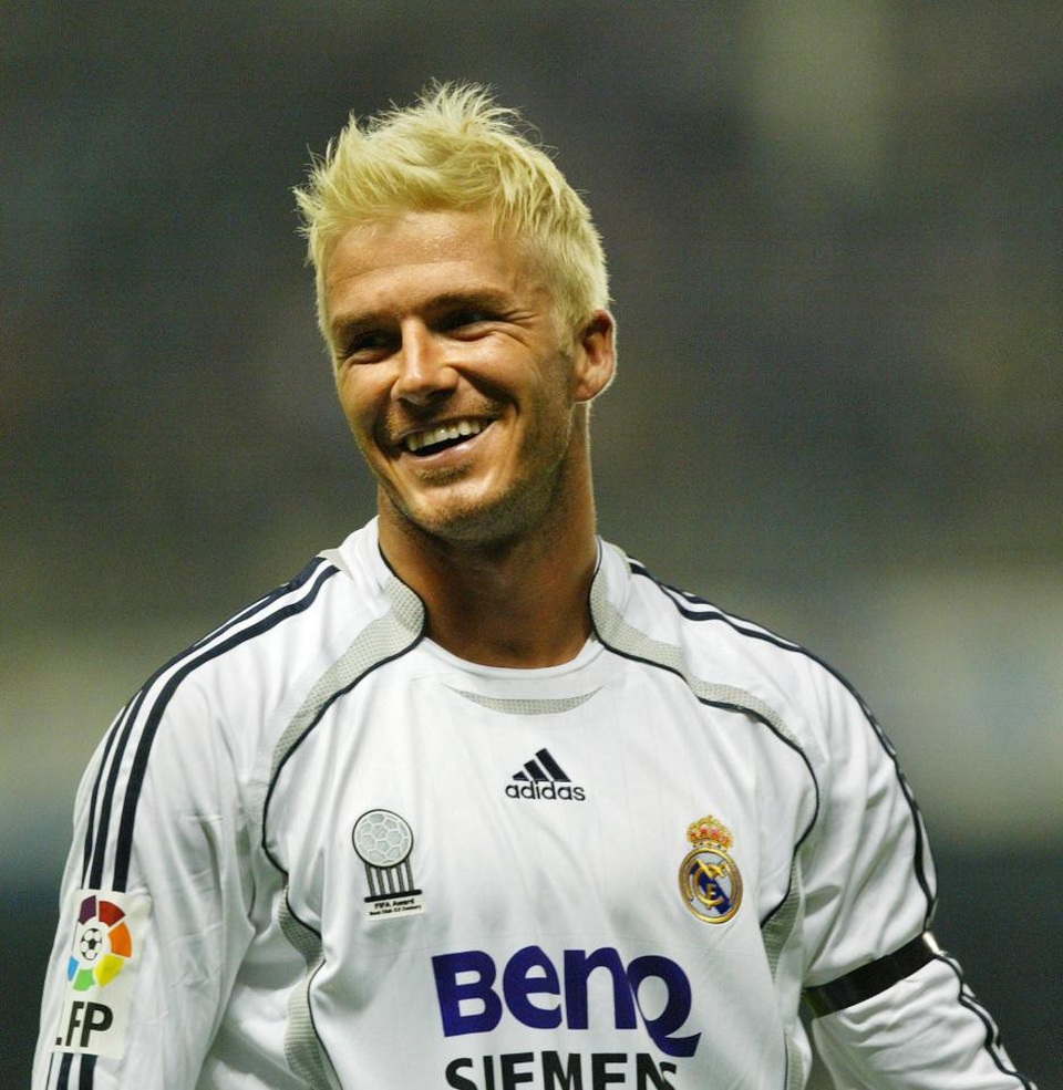 Hành trình thay đổi kiểu tóc của David Beckham - 14 2007: Người đàn ông... tóc vàng hoe.