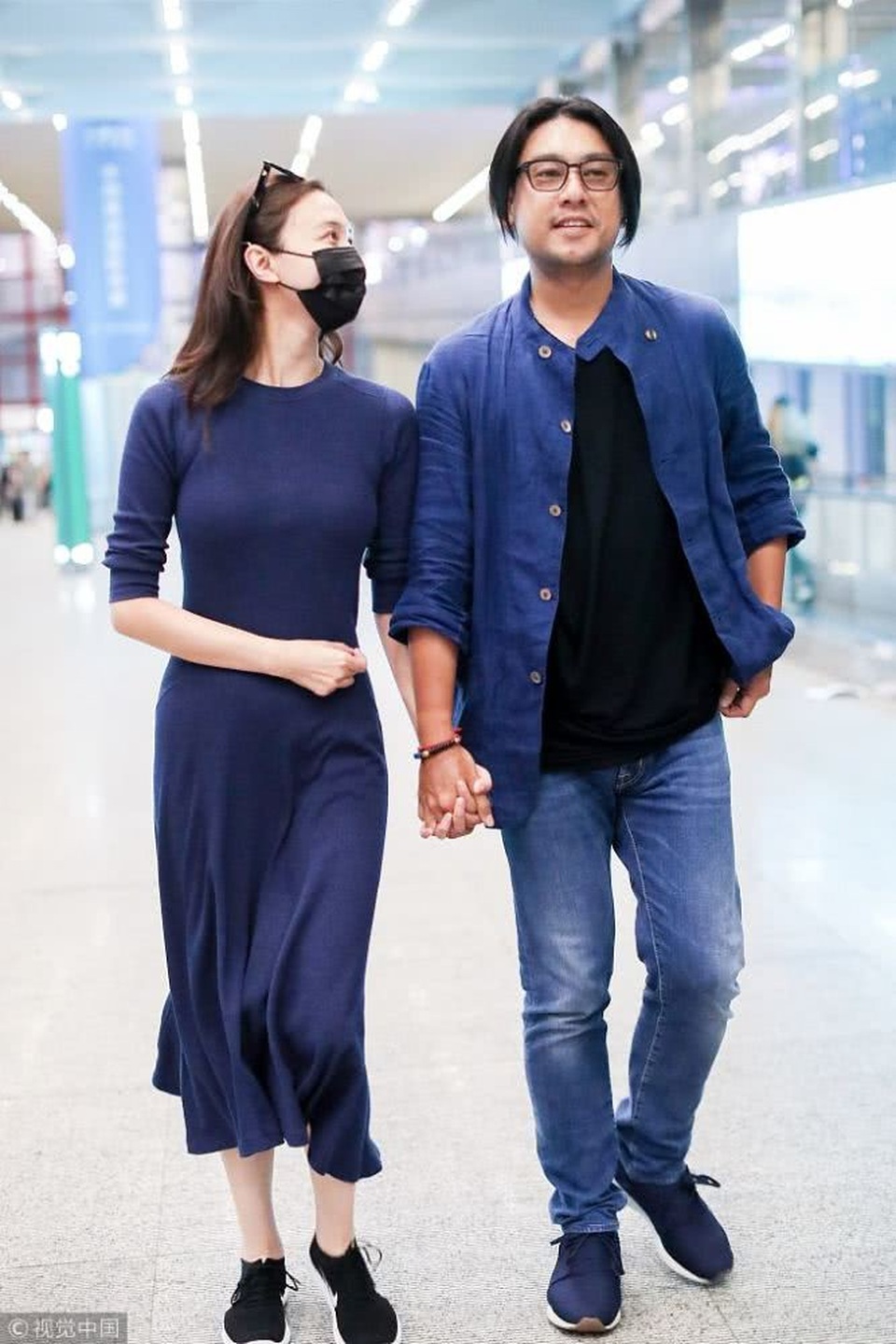Mỹ nam một thời Chu Hiếu Thiên "khóa môi" vợ thật hạnh phúc - 6 
“Bà xã” của Chu Hiếu Thiên là diễn viên Trung Quốc. Người đẹp sở hữu chiều cao 1m70 cùng thân hình như người mẫu.
