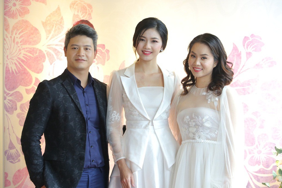Á hậu Thanh Tú trổ tài múa ballet bên các "thiên thần" nhí - 13 Vở vũ kịch được dàn dựng bởi NSND Ngô Kiều Ngân & NSƯT Đàm Hàn Giang.