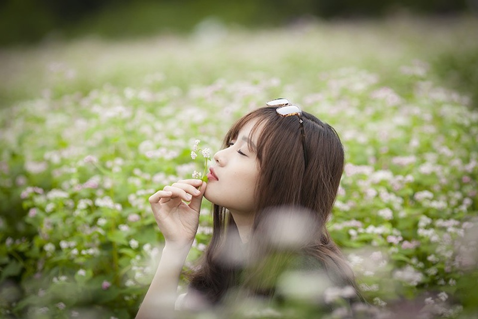 Là con gái độc thân cũng phải thật kiêu hãnh - 1 Là một cô gái độc thân em hãy cứ làm những gì mình muốn... (Ảnh minh họa: Dư Thịnh Photographer)