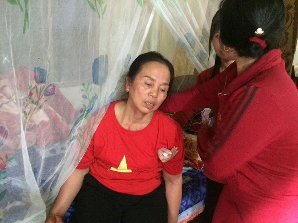 Mẹ trung vệ Tiến Dũng liên tục ngất xỉu khi U23 Việt Nam gỡ hòa - 3 Và ngất xỉu mỗi lần Việt Nam gỡ hòa