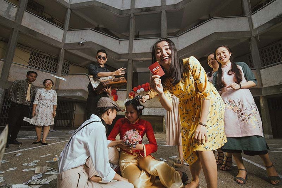 Ảnh kỷ yếu độc đáo theo phong cách “đám cưới cực ngầu” - 13