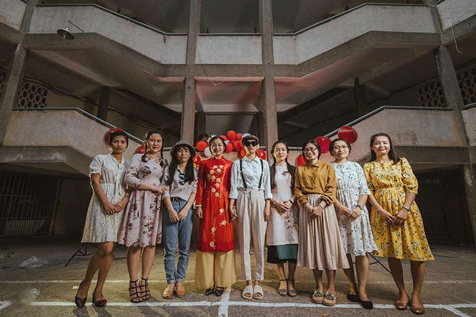 Ảnh kỷ yếu độc đáo theo phong cách “đám cưới cực ngầu” - 12