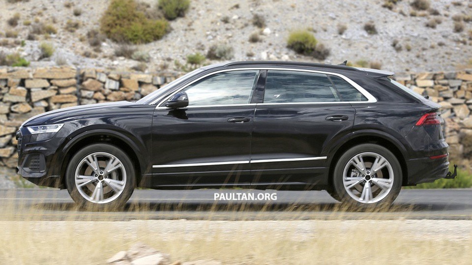 Audi Q8 lộ diện trên đường thử - 3 Audi Q8 lộ diện trên đường thử - 3