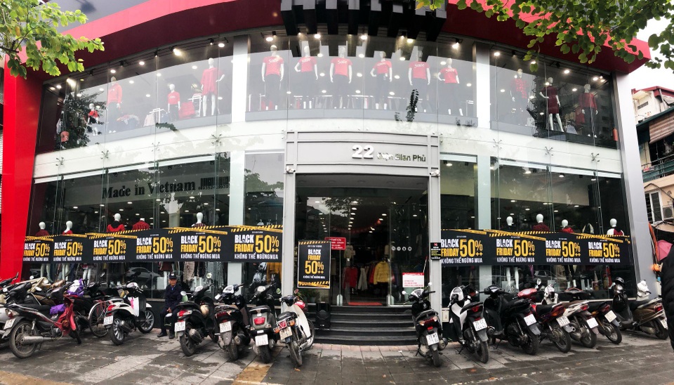 Tiết lộ của một dân kinh doanh quần áo về ngày Black Friday - 4 Tiết lộ của một dân kinh doanh quần áo về ngày Black Friday - 4
