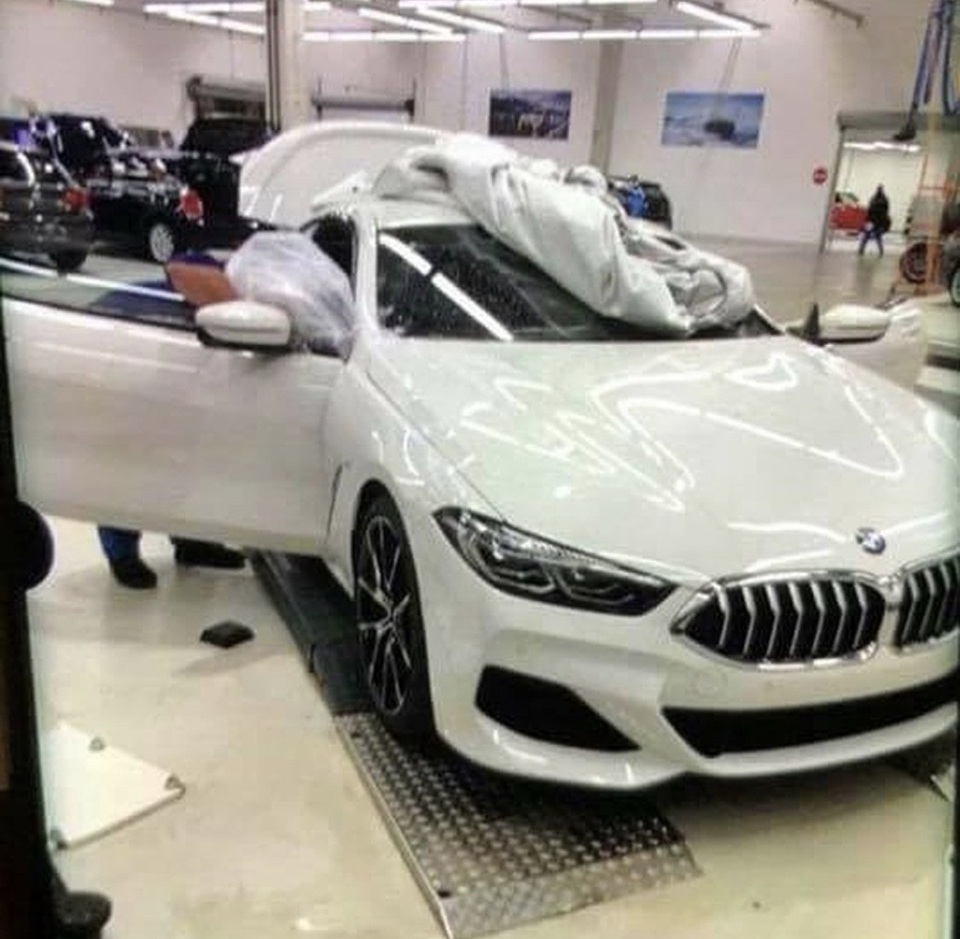 BMW 8-Series đã sẵn sàng ra mắt - 1