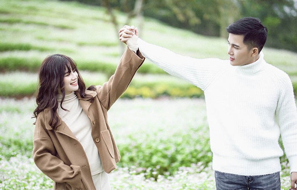 Bộ ảnh kỷ niệm 365 ngày yêu của cặp đôi “trai xinh gái đẹp” xứ Nghệ - 13 Bộ ảnh kỷ niệm 365 ngày yêu của cặp đôi “trai xinh gái đẹp” xứ Nghệ - 13