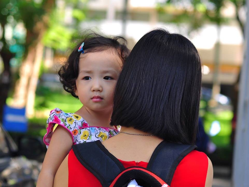 Nét cười bé gái 5 tuổi, nhìn không thể không yêu - 12 Nét cười bé gái 5 tuổi, nhìn không thể không yêu - 12