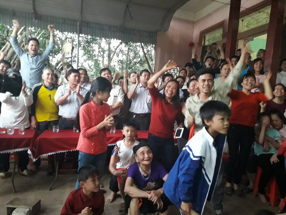 Hàng triệu người vỡ òa sau loạt đá luân lưu của U23 Việt Nam - 1 Hàng triệu người vỡ òa sau loạt đá luân lưu của U23 Việt Nam - 1