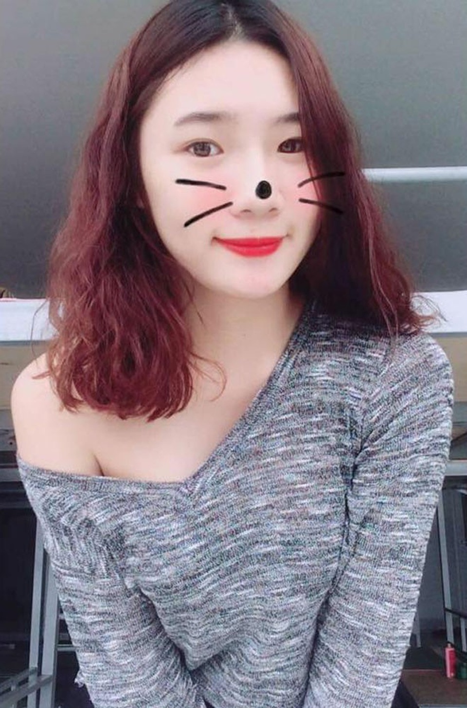 Cô gái xinh đẹp Facetime thân mật với Công Phượng chia sẻ sự thật - 3
Cô gái này là đồng hương với Công Phượng