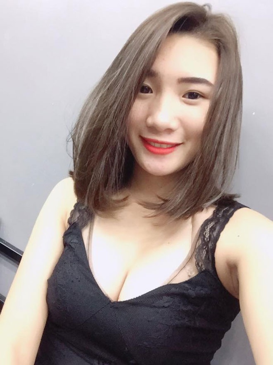 Cô gái xinh đẹp Facetime thân mật với Công Phượng chia sẻ sự thật - 5
Cuộc Facetime giữa hai người chỉ là sự tình cờ