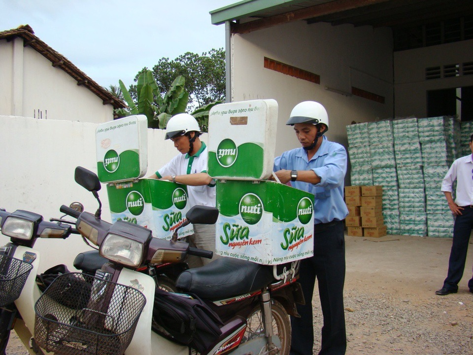 Bí quyết thành công của thương hiệu ngàn tỷ đồng - 3 đội ngũ tiếp thị sữa về nông thôn của nutifood những ngày mới khởi nghiệp chưa lâu