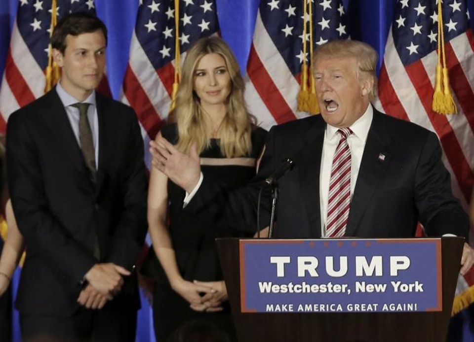 Chuyện “thâm cung bí sử” của chính quyền Trump gây xôn xao - 1
Cuốn sách của tác giả Michael Wolff viết, ông Donald Trump từng không muốn làm tổng thống, trong khi con gái lớn Ivanka có ý định chạy đua vào Nhà Trắng. (Ảnh: Reuters)