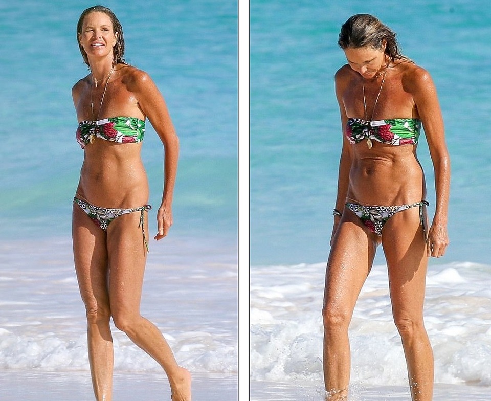 53 tuổi, siêu mẫu Elle MacPherson vẫn sở hữu thân hình đẹp đáng kinh ngạc - 2
Elle MacPherson là một trong những cái tên kỳ cựu hàng đầu của làng thời trang thế giới. Với đôi chân dài thon thả và thân hình đẹp như tượng, Elle được xem là biểu tượng của làng thời trang trong những năm 80, 90 của thế kỷ trước.