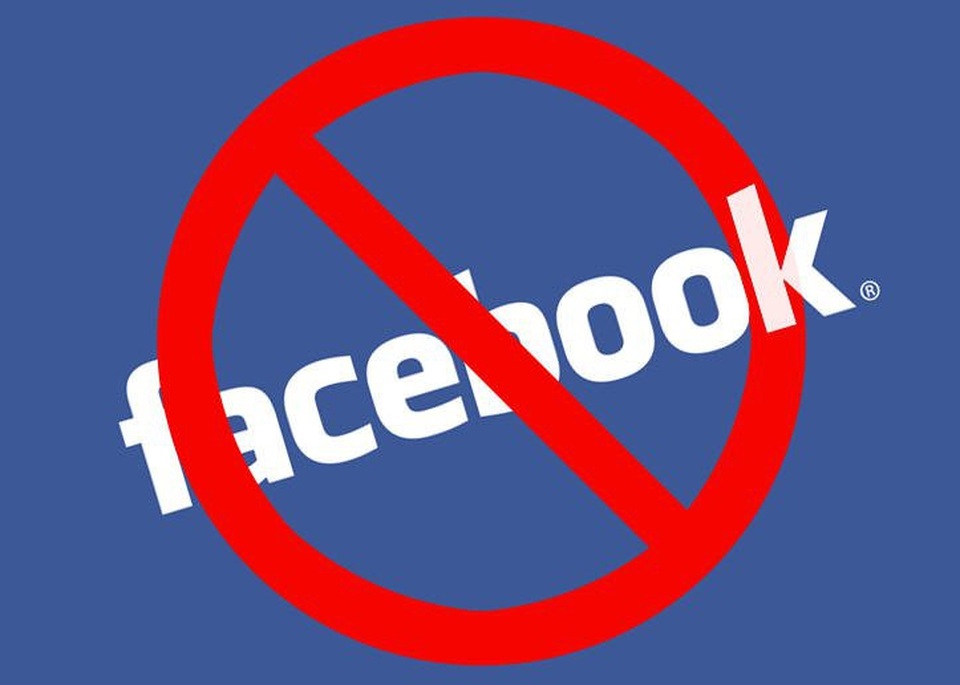 Nhóc 16 tuổi kiện mẹ ra tòa vì đăng ảnh mình trên facebook - 1 Nhóc 16 tuổi kiện mẹ ra tòa vì đăng ảnh mình trên facebook - 1