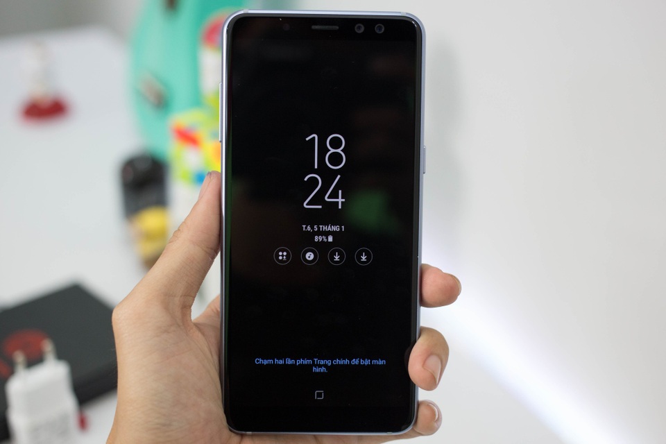 Đánh giá nhanh điện thoại Samsung Galaxy A8 (2018) - 11 Đánh giá nhanh điện thoại Samsung Galaxy A8 (2018) - 11
