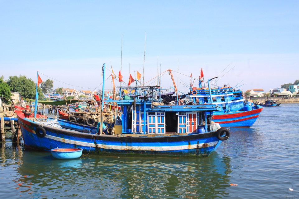 Một bất cập hiện nay là những chiếc tàu cá có trị giá nhiều tỷ đồng lại không thuộc diện quản lý về PCCC