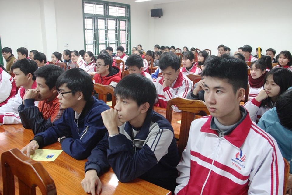 Sắp diễn ra kì thi học sinh giỏi quốc gia 2018 - 1
Những học sinh có thành tích nổi bật tham gia kì thi. (Ảnh: Đ. Đức)