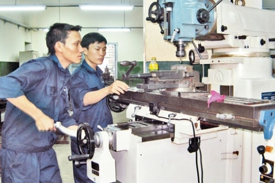 Bình Dương: Hơn 37.900 lao động nhận trợ cấp thất nghiệp - 3 Bình Dương: Hơn 37.900 lao động nhận trợ cấp thất nghiệp - 3