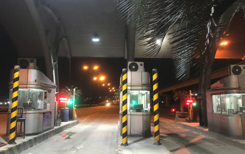 Chính thức dừng thu phí phương tiện qua trạm BOT Xa lộ Hà Nội - 8 Chính thức dừng thu phí phương tiện qua trạm BOT Xa lộ Hà Nội - 8