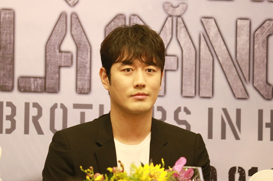 Tài tử Jo Han Sun hé lộ cách vượt qua áp lực ở showbiz Hàn - 3 Tài tử Jo Han Sun hé lộ cách vượt qua áp lực ở showbiz Hàn - 3