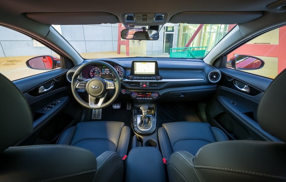 Kia Forte thế hệ mới có nhiều nâng cấp - 11 Kia Forte thế hệ mới có nhiều nâng cấp - 11