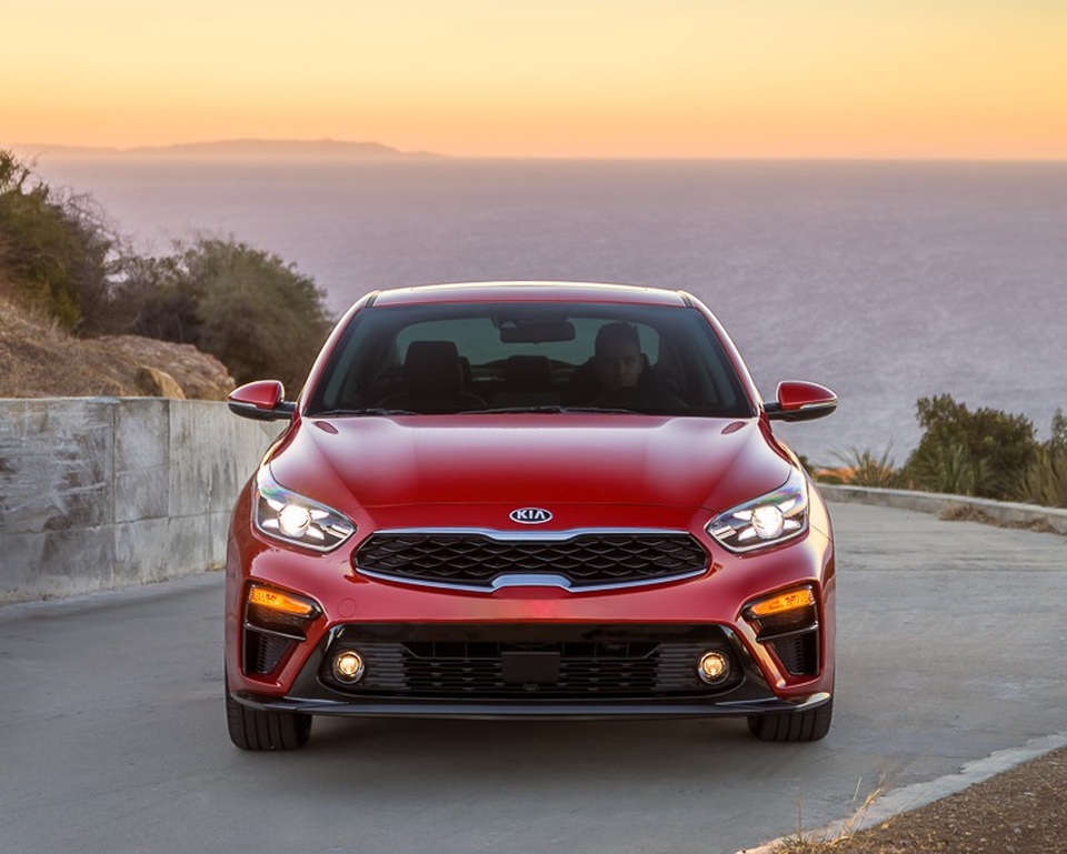 Kia Forte thế hệ mới có nhiều nâng cấp - 6 Kia Forte thế hệ mới có nhiều nâng cấp - 6