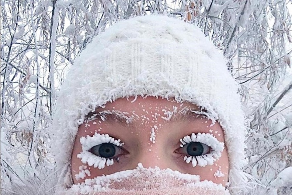 Ngôi làng lạnh nhất hành tinh: Trẻ em vẫn đến trường khi nhiệt độ -50°C - 2
Lạnh tới mức lông mi đóng băng. (Ảnh: RT)