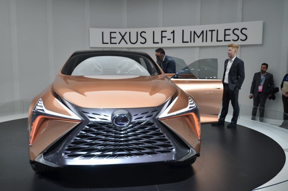 LF-1 Limitless - Phong cách SUV tương lai của Lexus - 2 LF-1 Limitless - Phong cách SUV tương lai của Lexus - 2
