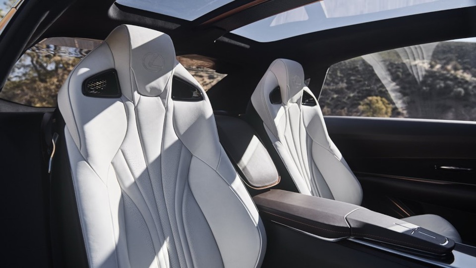 LF-1 Limitless - Phong cách SUV tương lai của Lexus - 17 LF-1 Limitless - Phong cách SUV tương lai của Lexus - 17