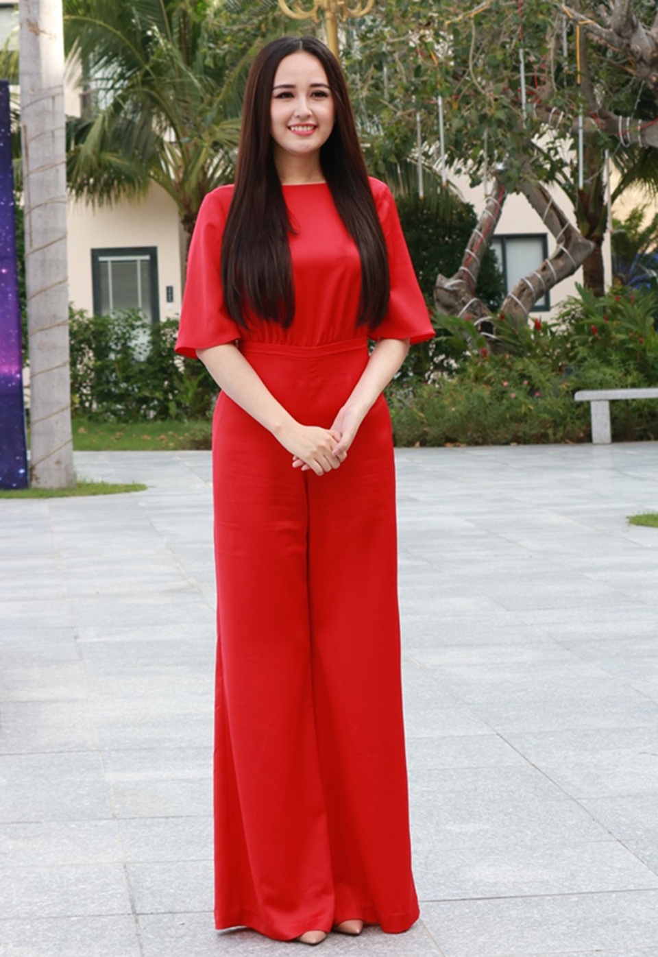 Mai Phương Thuý tiết lộ lý do nhận lời làm giám khảo Hoa hậu Hoàn vũ - 2
Mai Phương Thúy chia sẻ về vóc dáng tròn trịa của mình: “Tôi nghỉ hoạt động trong showbiz đến 3 năm, chủ yếu đi du lịch và làm công việc khác nên tăng cân là điều dễ hiểu”.