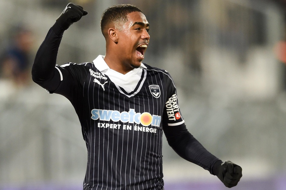 Nhật ký chuyển nhượng ngày 13/1: Arsenal sắp nổ “bom tấn” - 1 Arsenal ở rất gần Malcom