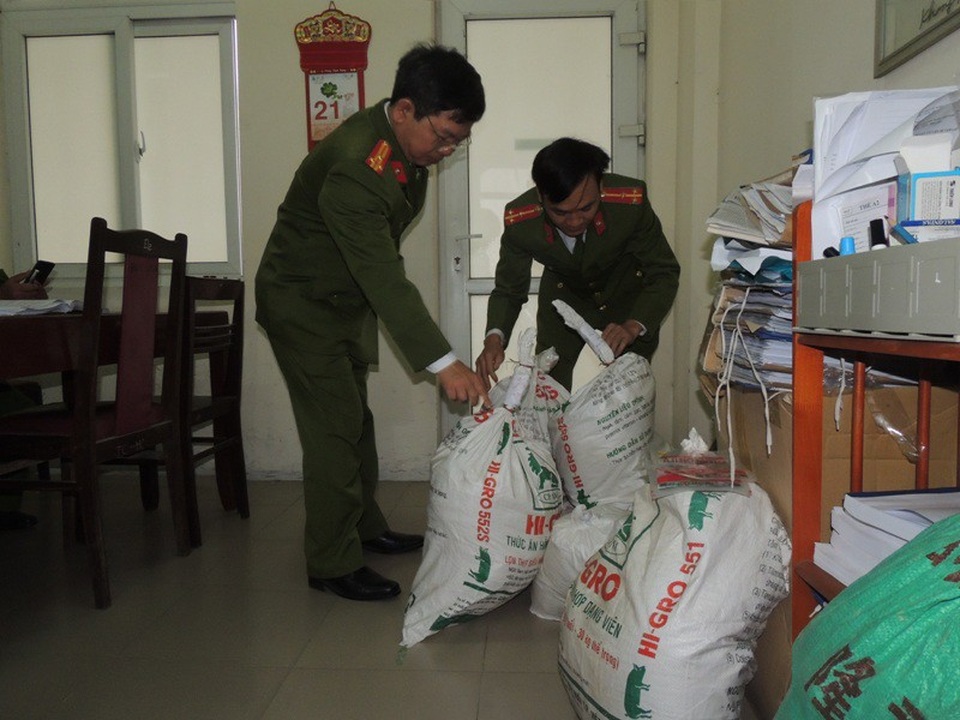 Số mì chính nhãn hiệu Trung Quốc bị thu giữ (ảnh: Công an Hà Nam)