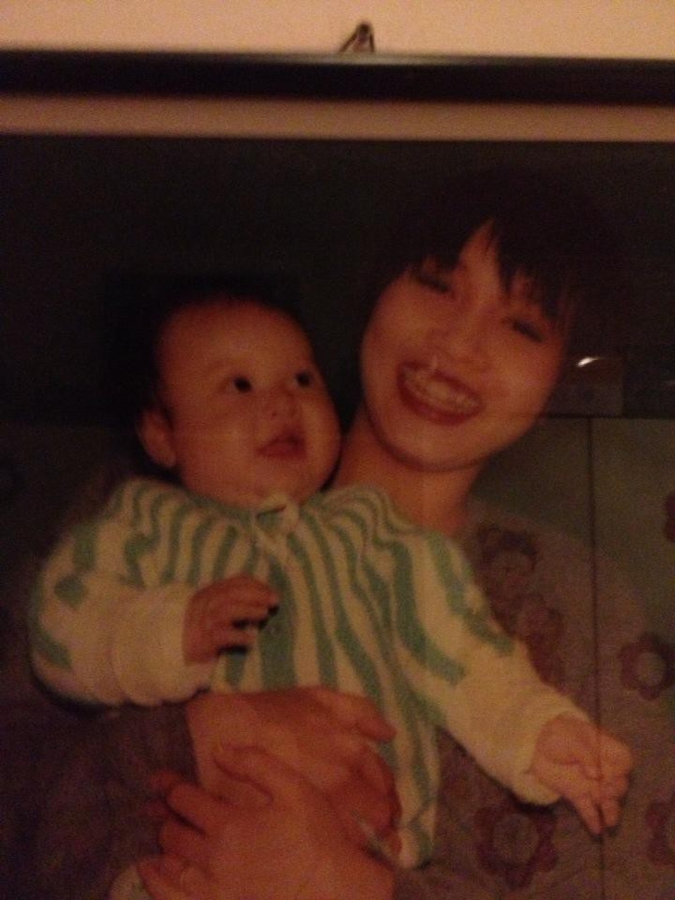 Diva Mỹ Linh thời tóc ngắn và con trai Anh Duy.