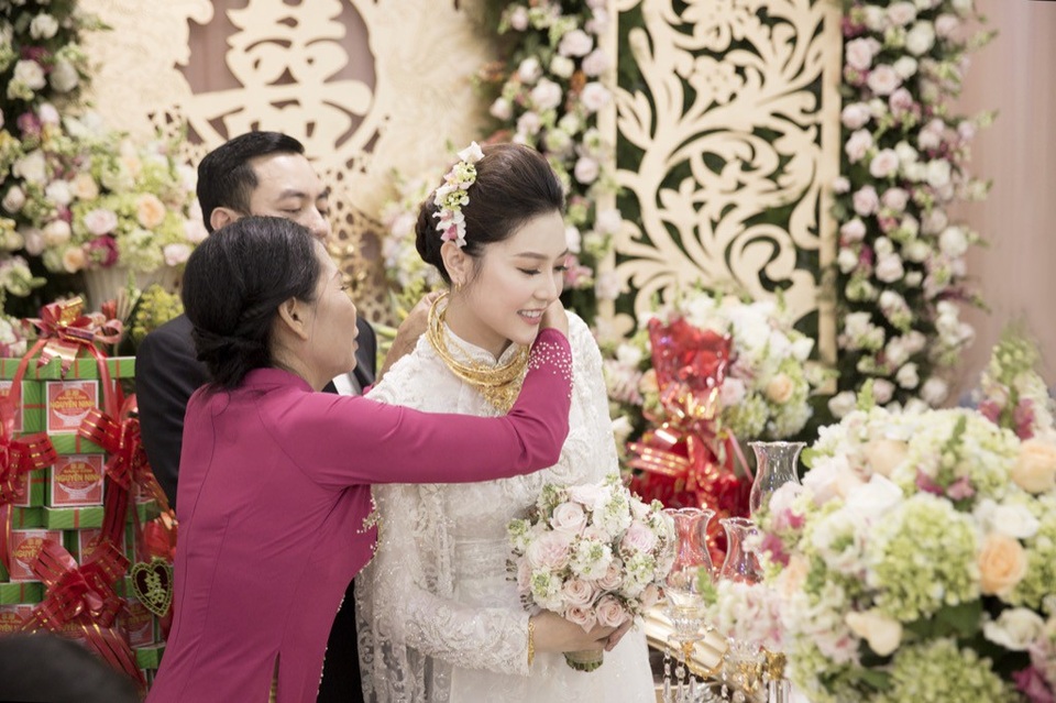 Nữ hoàng sắc đẹp toàn cầu 2016 Ngọc Duyên xinh đẹp trong ngày vu quy - 7 Nữ hoàng sắc đẹp toàn cầu 2016 Ngọc Duyên xinh đẹp trong ngày vu quy - 7