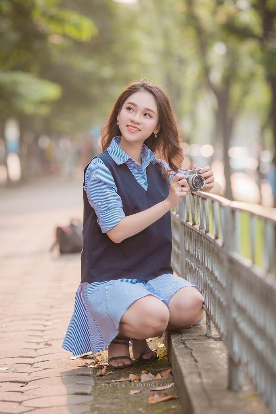 Nụ cười đẹp tựa nắng thu của nữ sinh Hà thành - 6 Nụ cười đẹp tựa nắng thu của nữ sinh Hà thành - 6