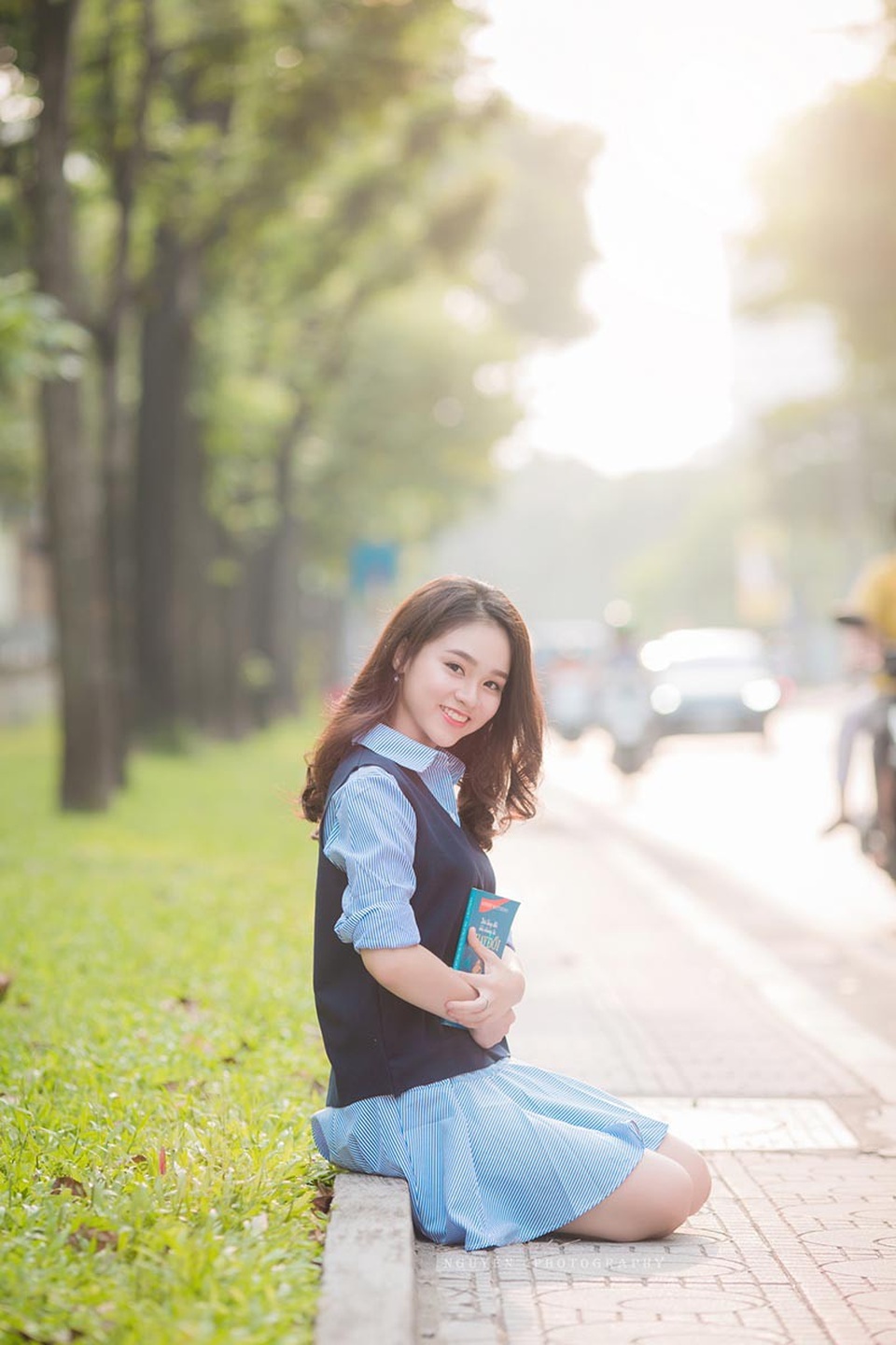 Nụ cười đẹp tựa nắng thu của nữ sinh Hà thành - 9 Nụ cười đẹp tựa nắng thu của nữ sinh Hà thành - 9