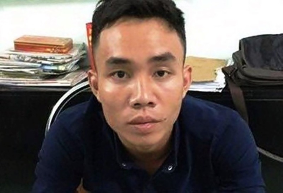 Giết bạn tình đồng tính để cướp tài sản - 1 Bị can Phong tại cơ quan điều tra.