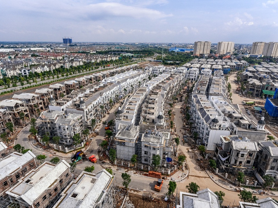 Hân hoan trang hoàng tổ ấm đón xuân Mậu Tuất tại Vinhomes Riverside - The Harmony - 1