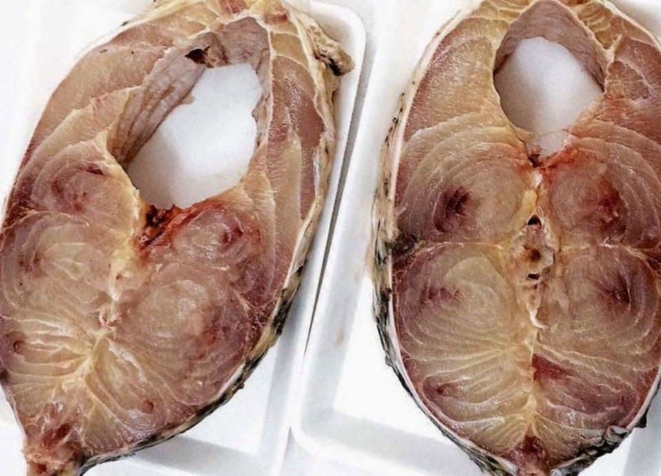 Nồi cá kho 12 triệu đồng: Đặc sản chài sóc ăn tết đỡ ngán - 2
Thịt loại cá này được đánh giá là thơm ngon như cá anh vũ và cá hô nên giá bán thuộc hàng đắt đỏ