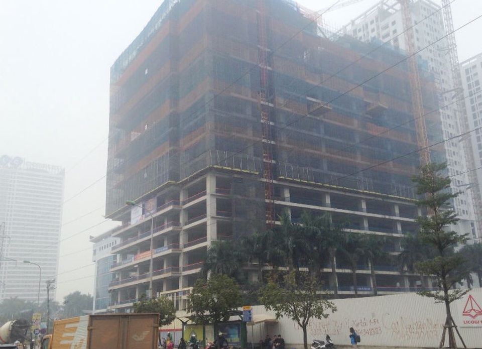 Một km gánh nghìn căn hộ: "Điểm đen" quá tải mới ở Hà Nội - 3 Nhiều chung cư san sát nhau