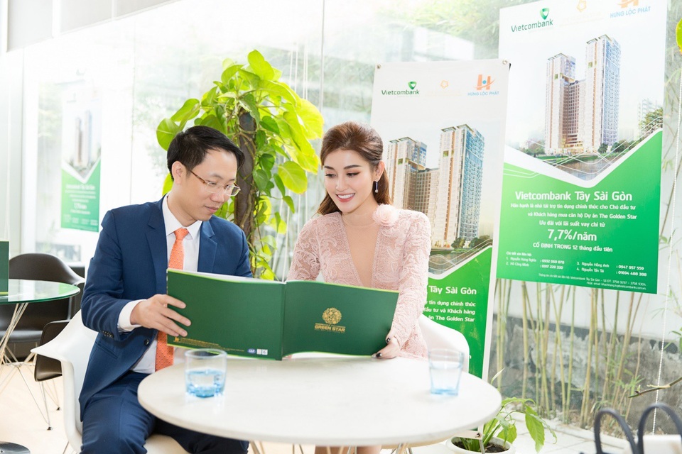 Ngưỡng mộ khối tài sản khủng của Huyền My ở tuổi 22 - 3 Ngưỡng mộ khối tài sản khủng của Huyền My ở tuổi 22 - 3